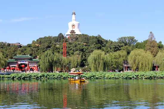 北海公園 池が綺麗♪ 中国北京ツアーを10倍楽しめる?情報